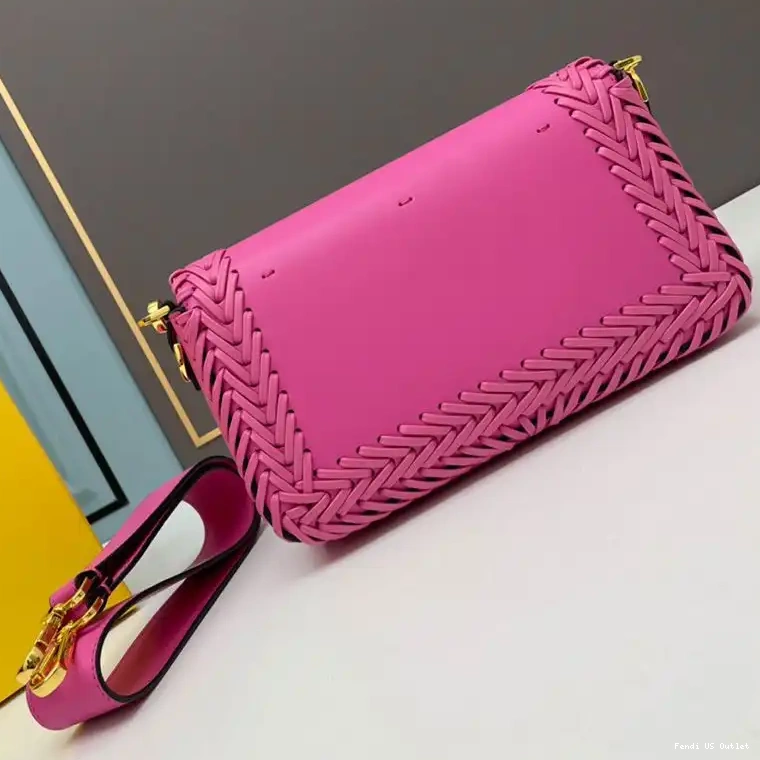 Affordable HOT Rose Medium Baguette Bag Leather Fendi In Stitching 0606